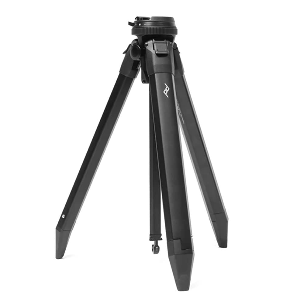 ※画像はアルミニウム製の三脚です。