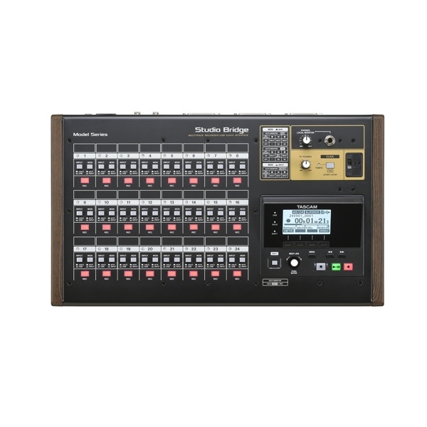 【予約受付中】TASCAM(タスカム) Studio Bridge 4入出力オーディオインターフェース&マルチトラックレコーダー