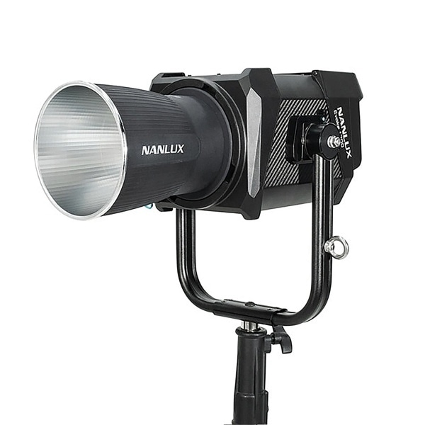 NANLITE(ナンライト) NANLUX(ナンラックス) Evoke 1200 スタジオライト 定常光ライト 1200W LED 防水IP54 5600K